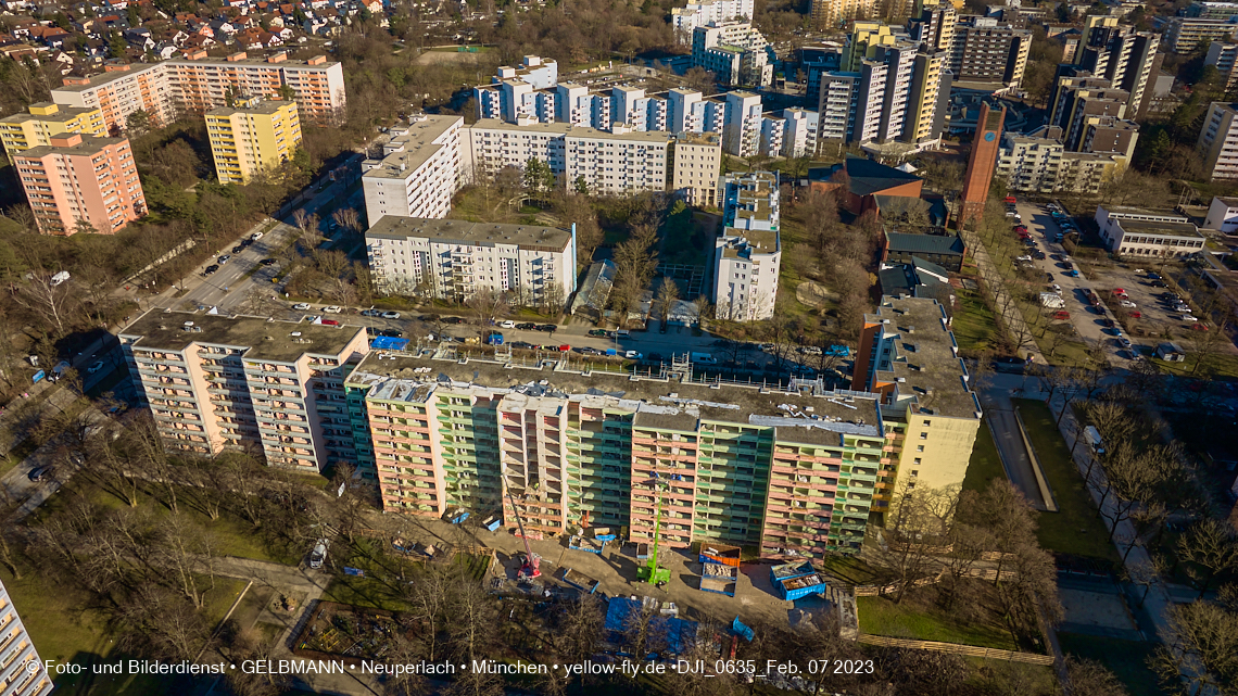 07.02.2023 - Luftbilder von der Sanierung in der Kurt-Eisner-Straße in Neuperlach